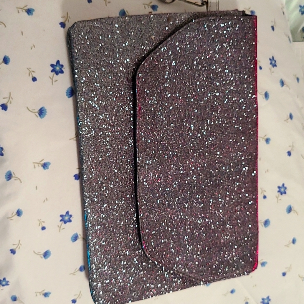 Gradient Color Changing wristlet